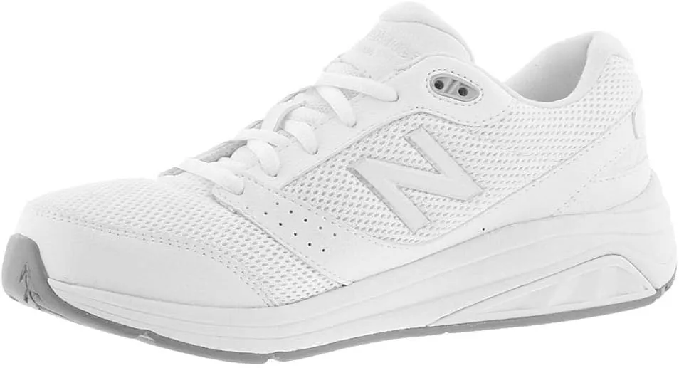 New Balance Women's 928 V3 Lace-Up Walking Shoe