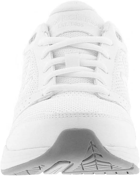 New Balance Women's 928 V3 Lace-Up Walking Shoe