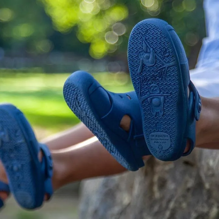 OKABASHI Kid's Carter Camp Shoe | Waterproof Design | Machine Washable | Non-Marking & Slip-Resistant | Sustainably Made in The USA