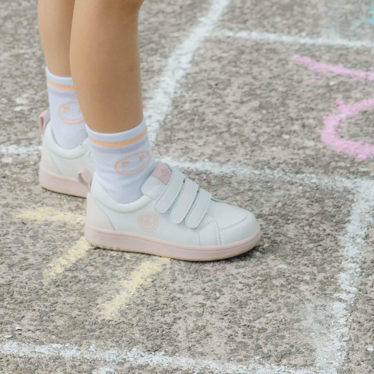 Pretty Brave Happy Trainer - White/Blush
