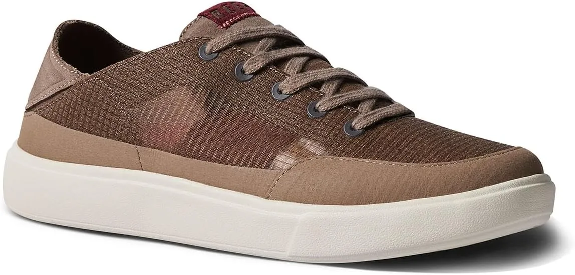 REEF Swellsole Navigator Men's Shoe, Lightweight & Breathable, Memory Foam Footbed