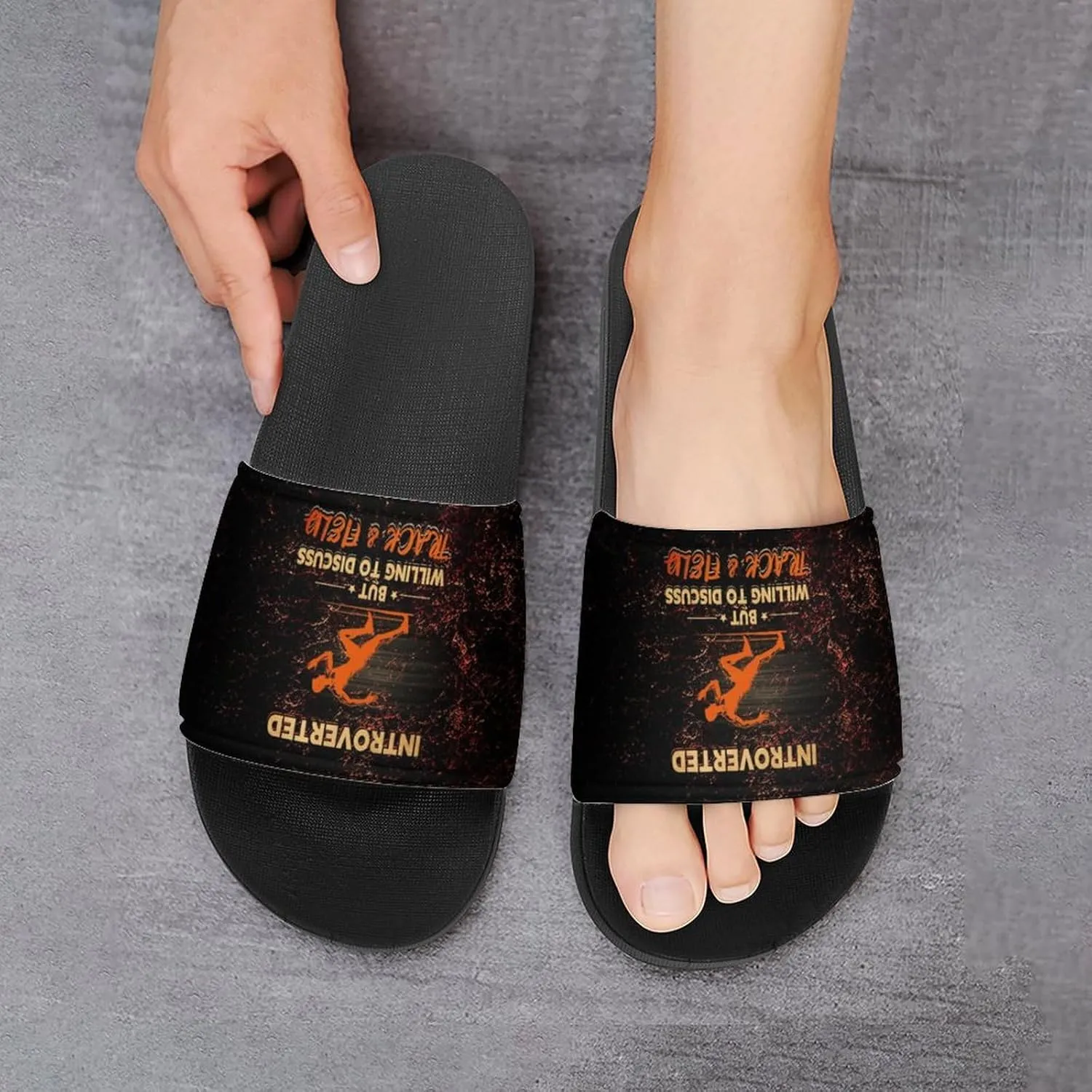Retro Texture Track And Field Slippers Shower Slipper In-Door Slipper Quick Drying Non-Slip Bathroom Pool Woman Man PVC