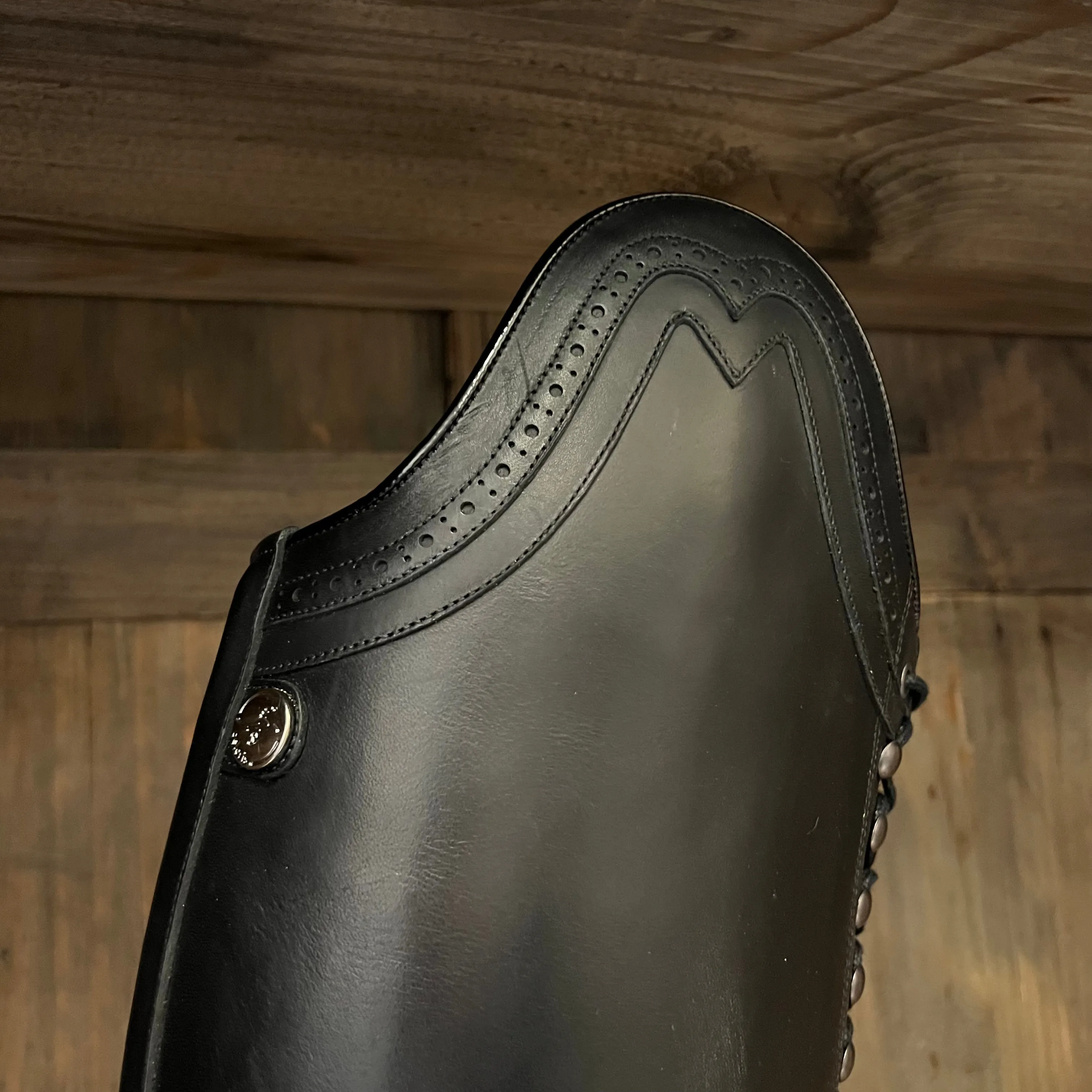 Shoe 39.5 Calf 40 Height 51