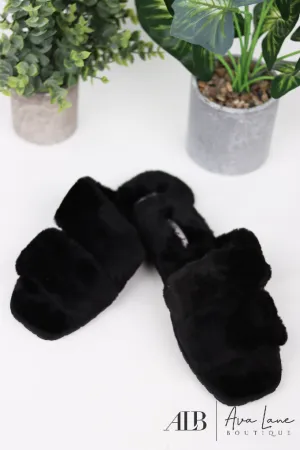 Shoe La La Kayce Women's Faux Fur Slipper