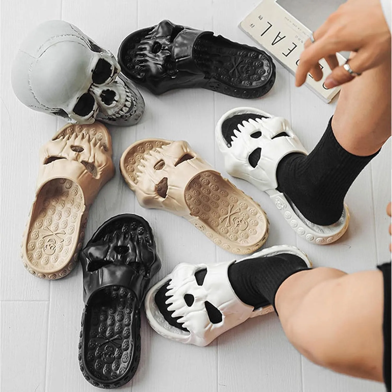 Skull Design Single Band Slides, Skull Slides Sandals, Unisex EVA Thick Sole Non Slip Quick Drying Cloud Slippers Indoor Outdoor Beach Pool Shower Shoes (Purple Black,12-13 Women/10-11 Men)