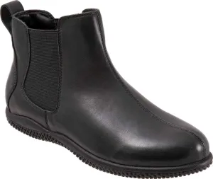 SoftWalk Women's Highland Ankle Boot