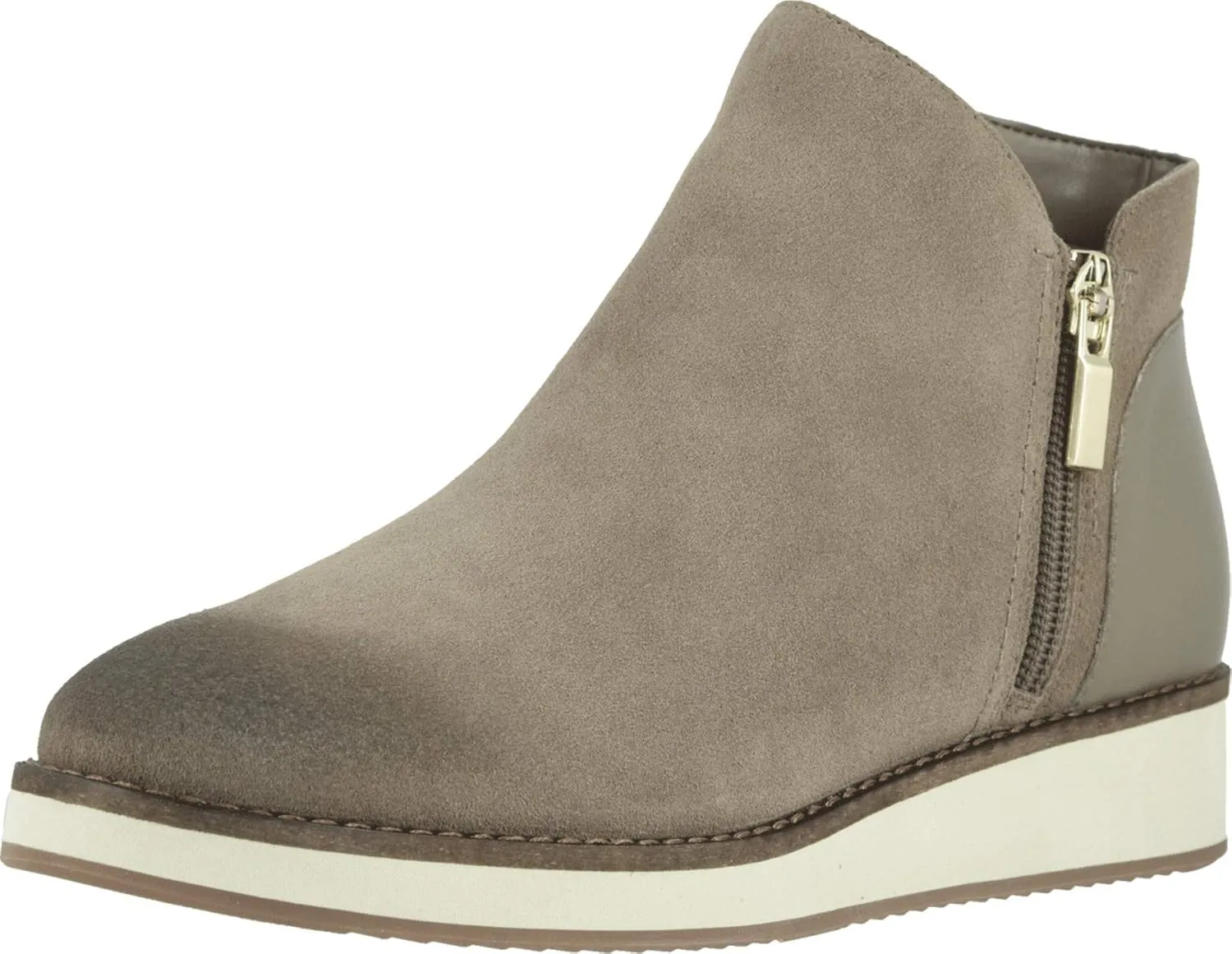 SoftWalk Women's Wesley Ankle Boot