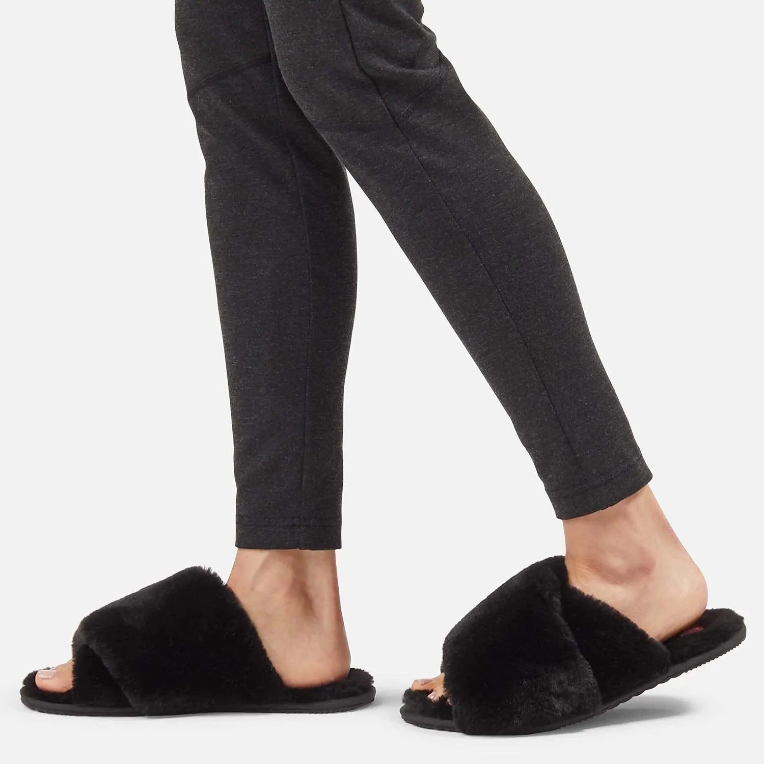 Sorel Women's Go - Mail Run Slipper