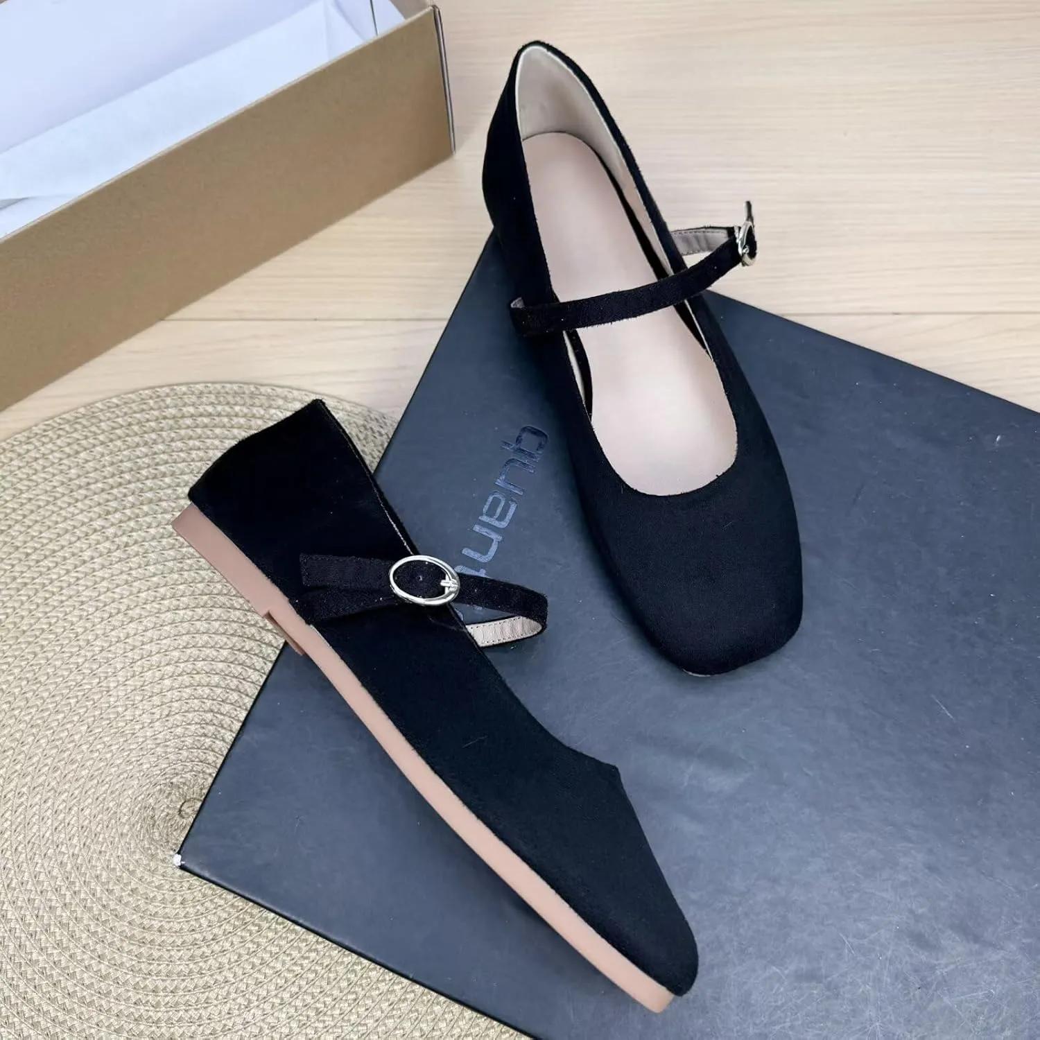 Stunner Womens Mary Jane Flats Round Toe Ballet Flats Stylish Leather Flats One Line Strap Slip On Flat Shoes