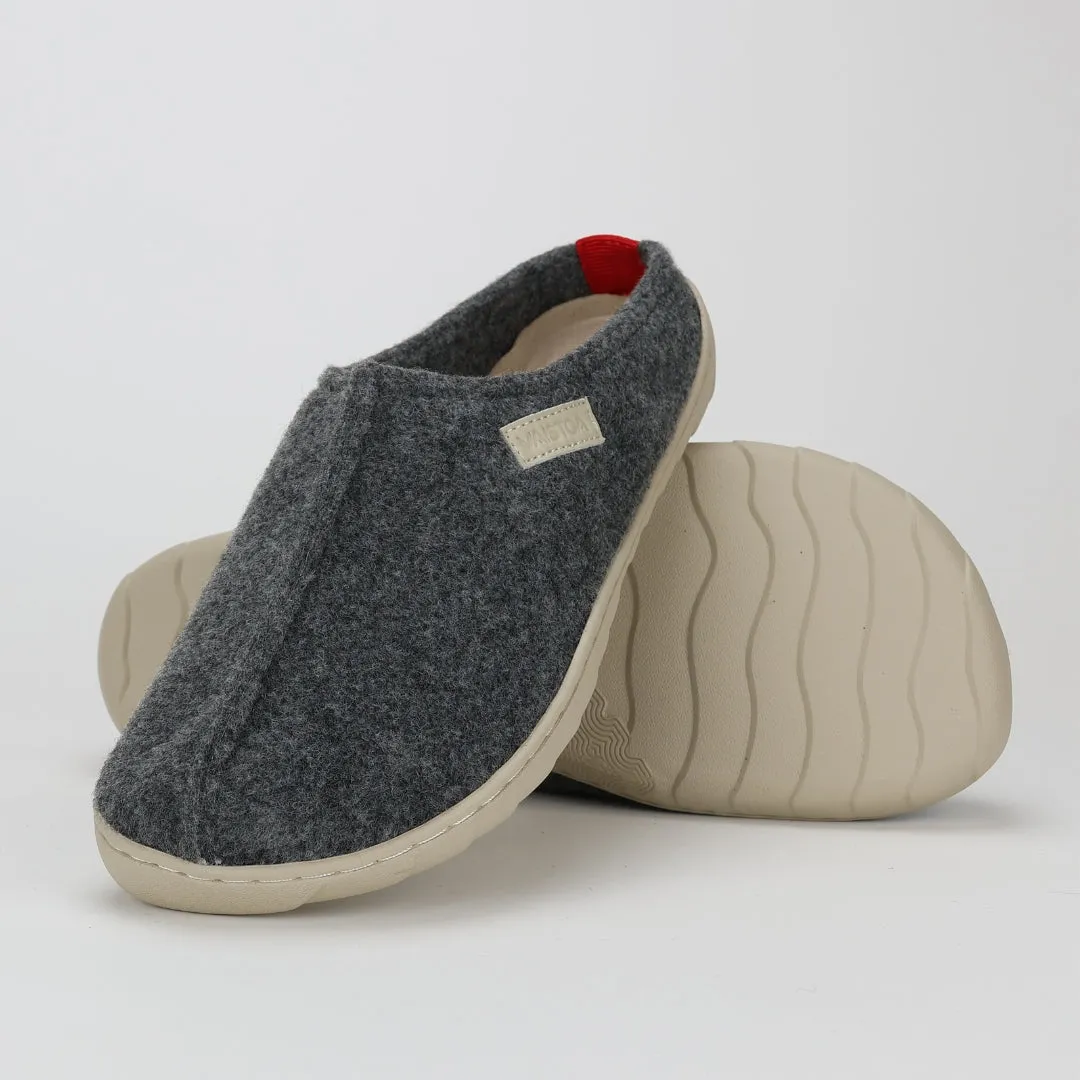 Vaistoa Toive | Felt Barefoot Slippers