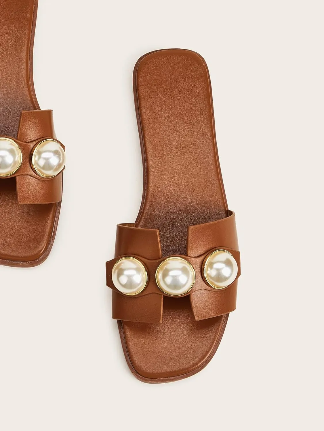 Verdusa Women's Flat Sandals Pearl Sandals Square Toe Summer Slip On Flat Shoes