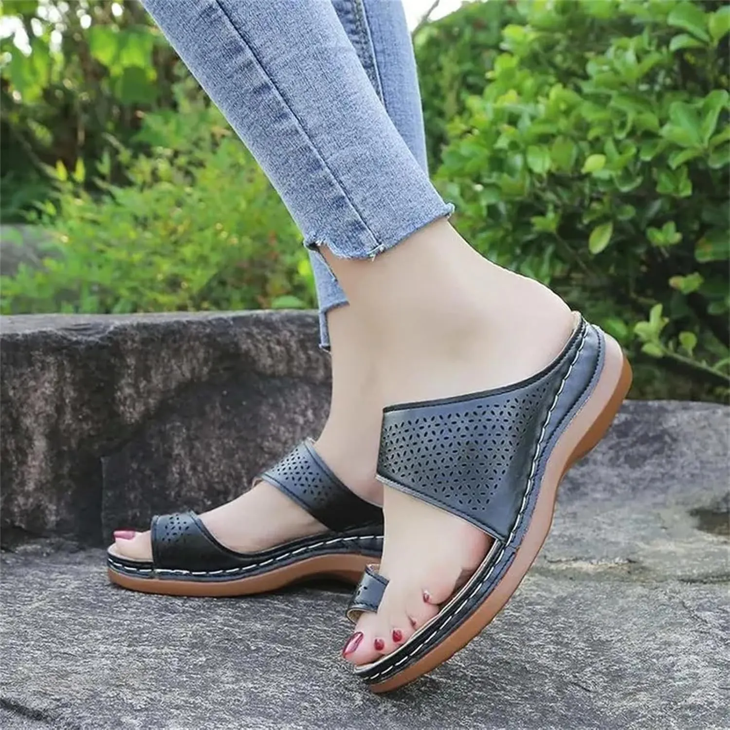 Women's Comfortable Platform Sandals - Summer Breathable Flip-Flops Bunion Corrector