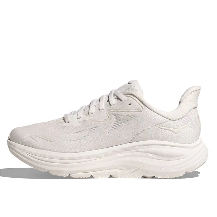 Womens Hoka Clifton 10 in White/White