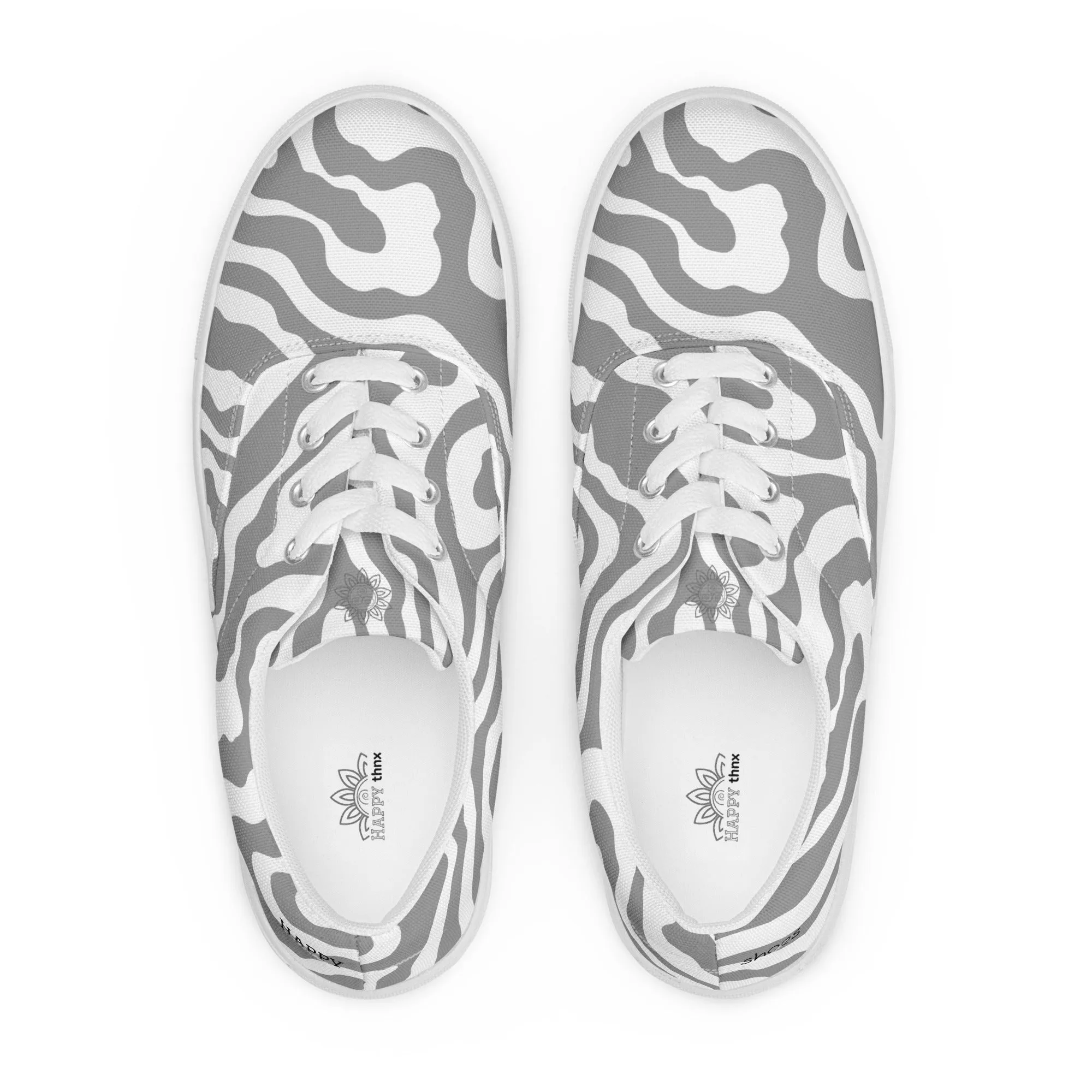 Women’s lace-up canvas shoes