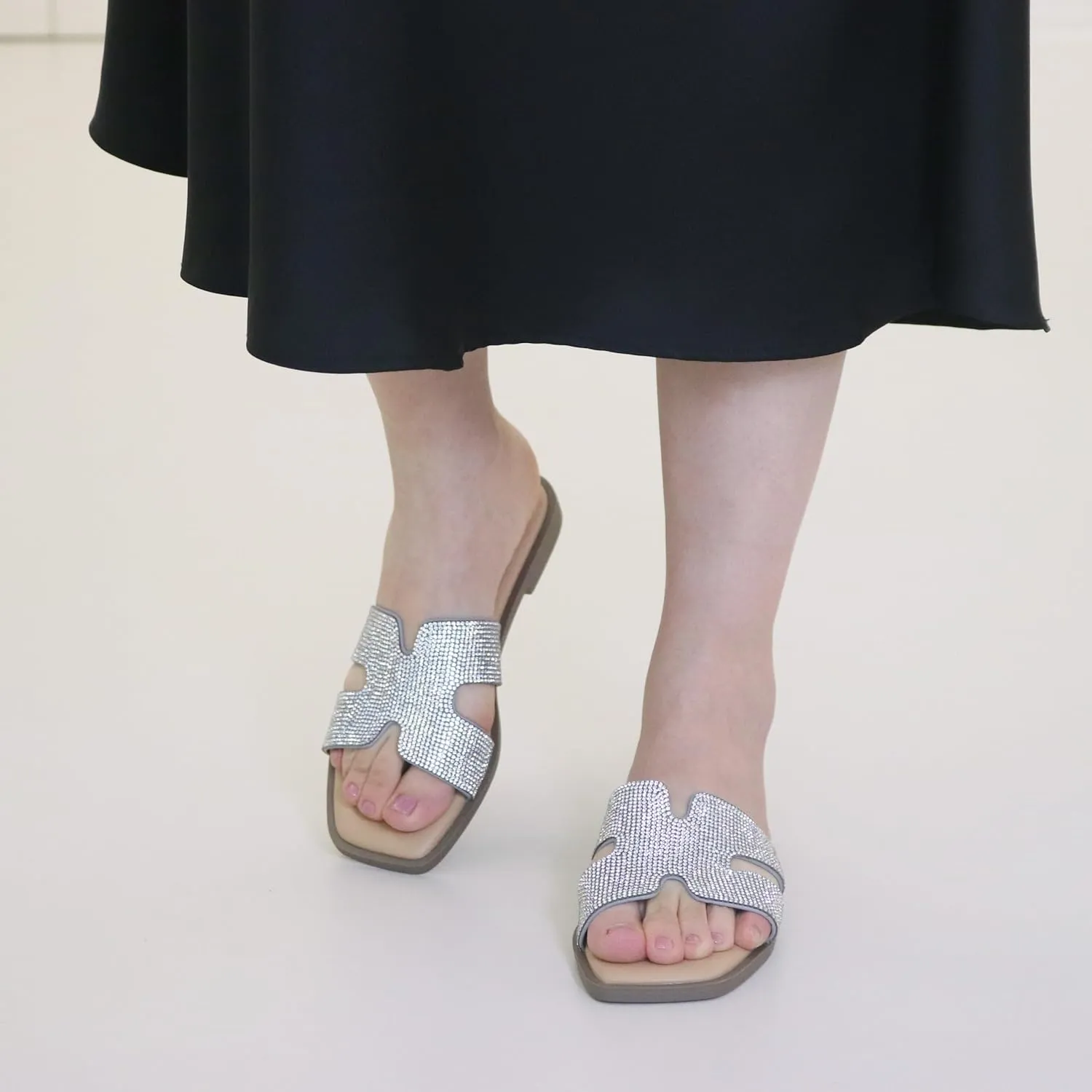 Womens Slip On Flat Sandals Soft Leather Open Toe Slide for Summer Dressy