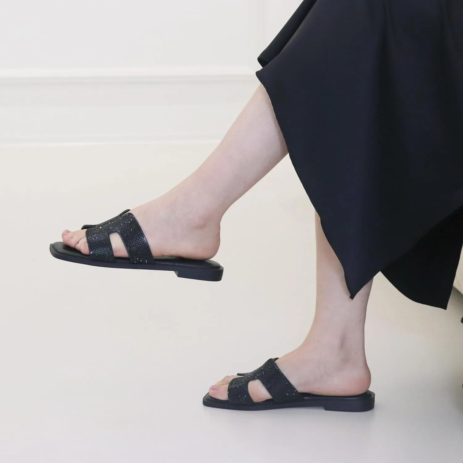 Womens Slip On Flat Sandals Soft Leather Open Toe Slide for Summer Dressy